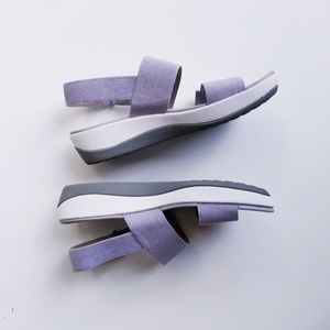 Clark's cloudsteppers elastic sandals NWOT
